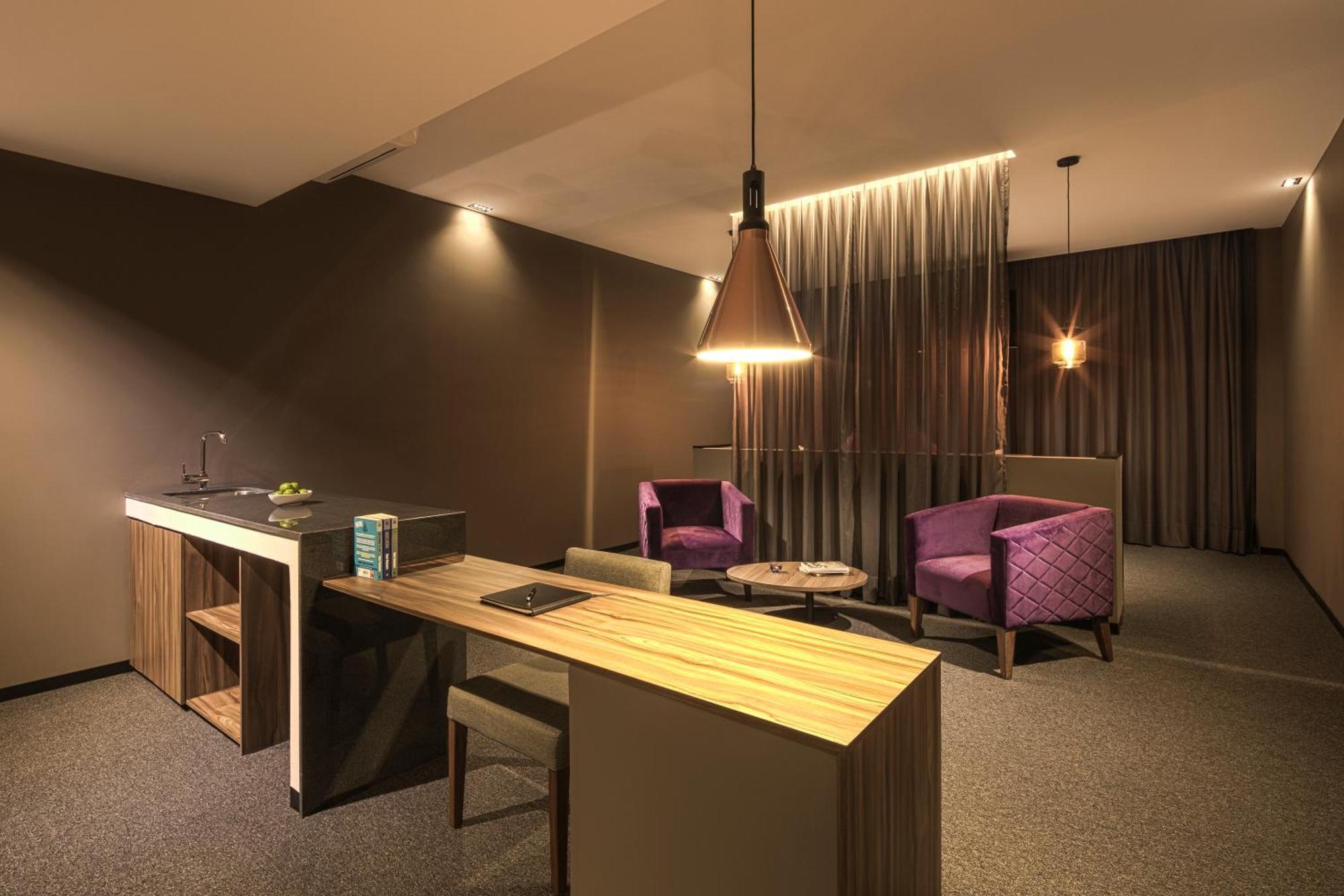 Kharma Suites بويبلا المظهر الخارجي الصورة